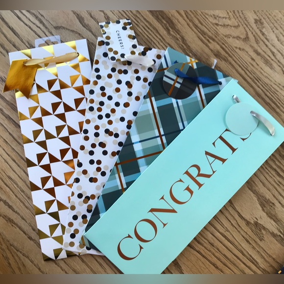 8 Wine/Bottle Gift Bags - Picture 2 of 6